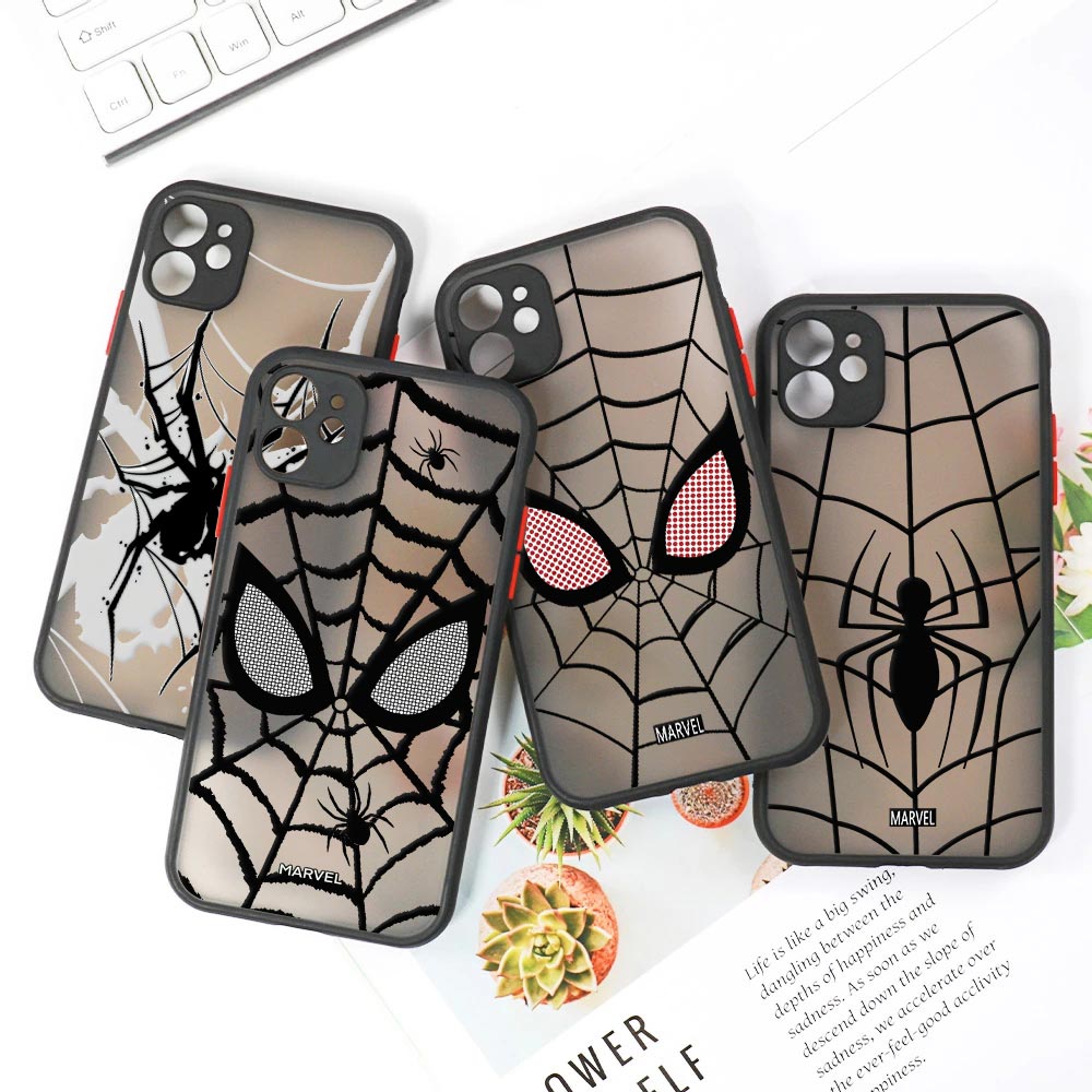 Marvel Spiderman Matte Translu - Rugged Armor Case recension och pris