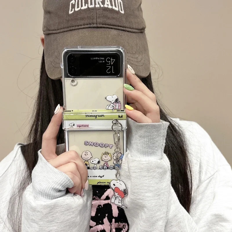 Cute Cartoon Snoopy Charlie Br - Phone Cases Z Flip 5 recension och pris