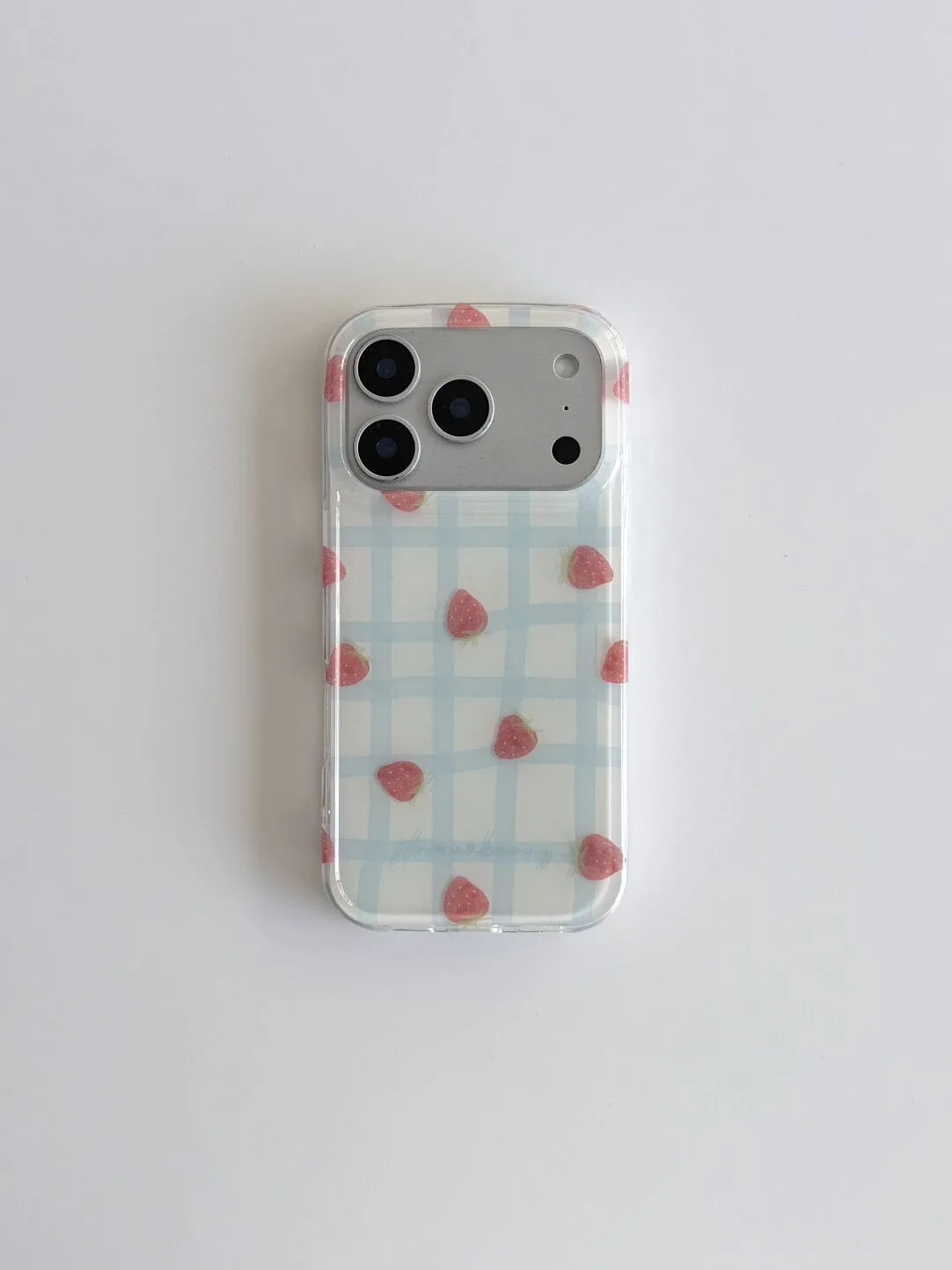 Fresh Blue Grid Pattern Strawb - Phone Cases Expensive recension och pris